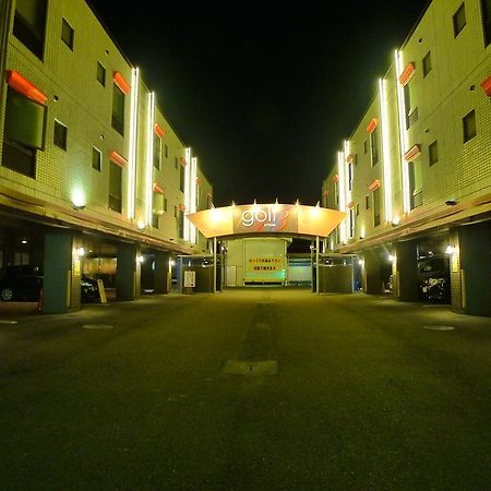 Hotel Golf III Atsugi (Adults Only) Екстериор снимка