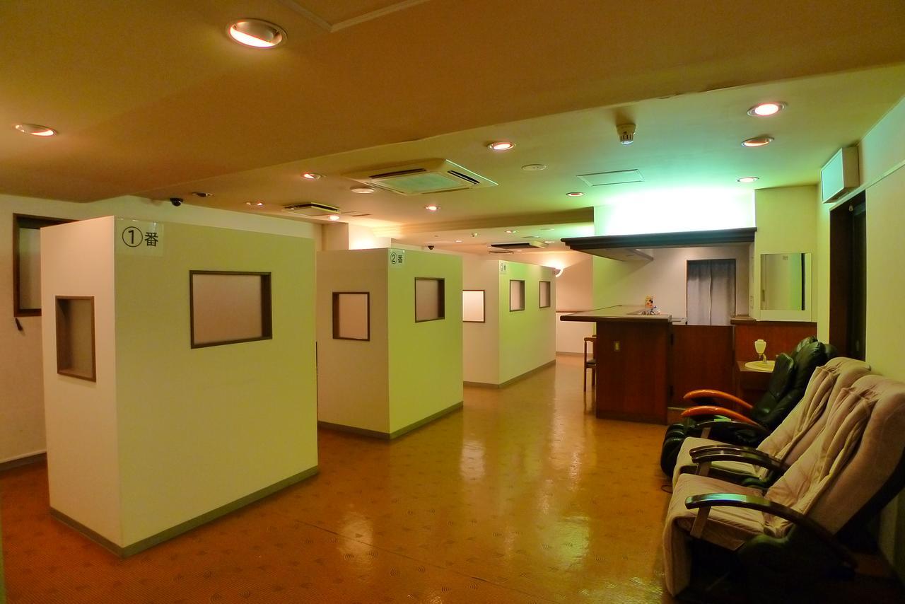 Hotel Golf III Atsugi (Adults Only) Екстериор снимка