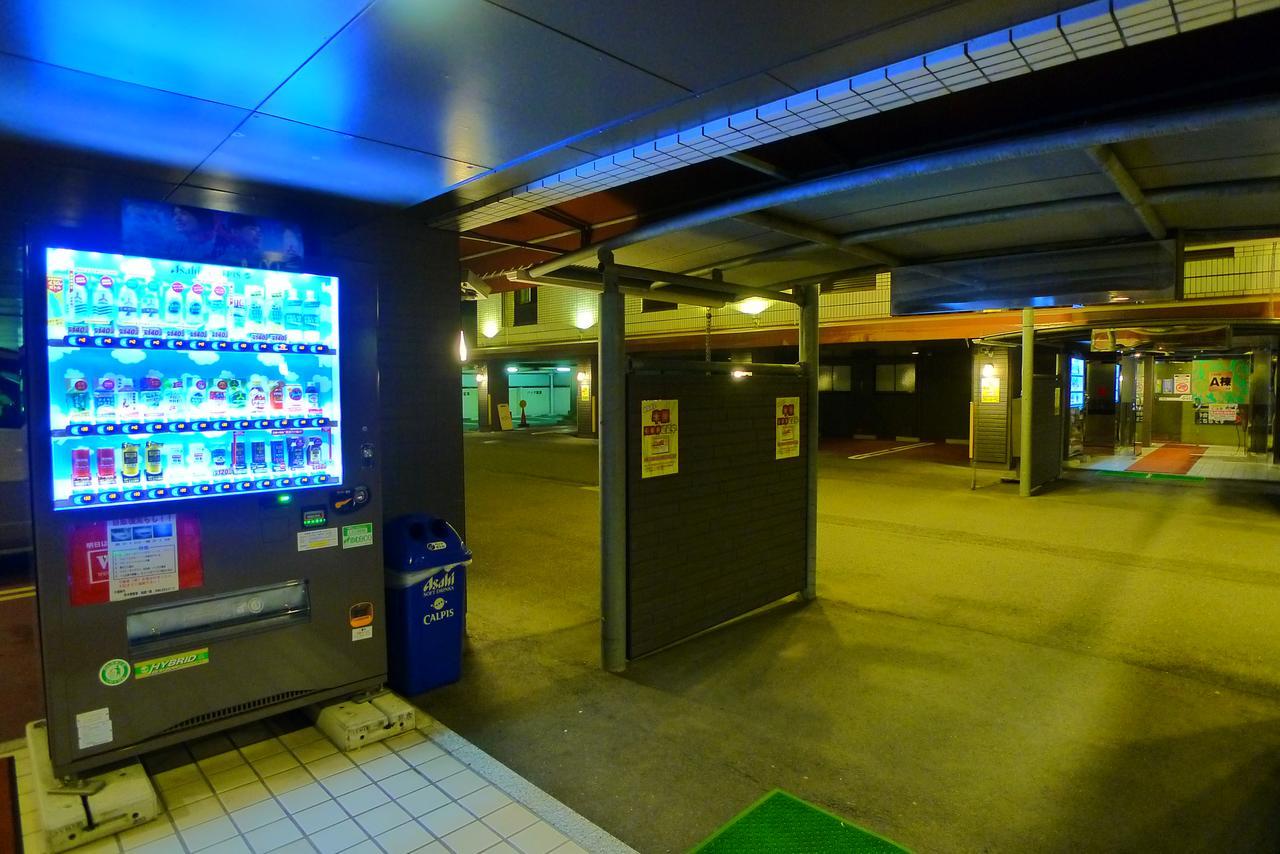 Hotel Golf III Atsugi (Adults Only) Екстериор снимка